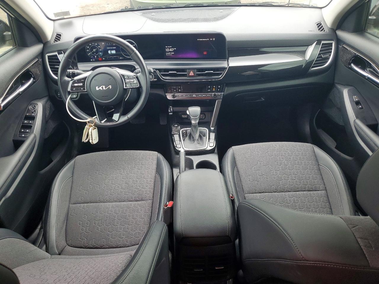 2024 KIA SELTOS S, X-Line