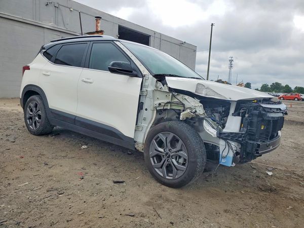 2024 KIA SELTOS S, X-Line