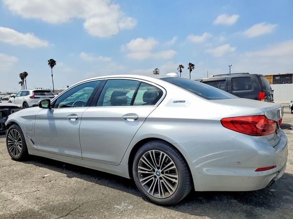 2019 BMW 530XE xDrive
