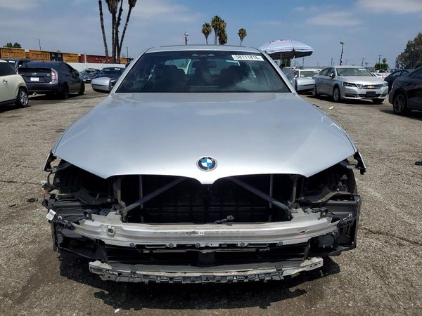 2019 BMW 530XE xDrive
