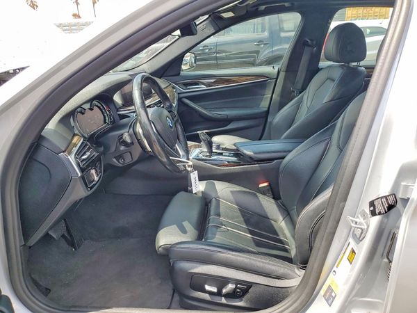 2019 BMW 530XE xDrive