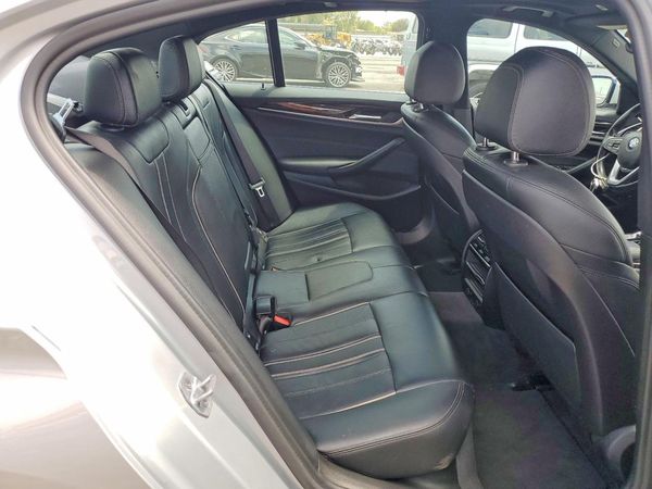 2019 BMW 530XE xDrive