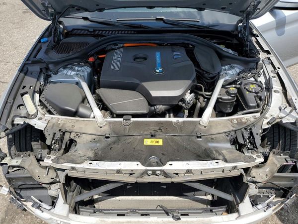 2019 BMW 530XE xDrive