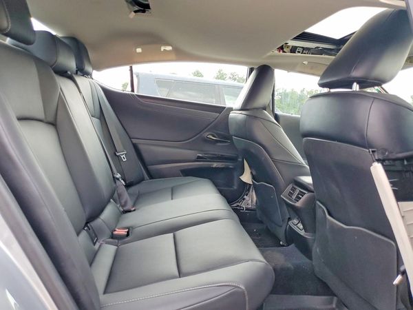 2024 LEXUS ES 300H 300h Premium
