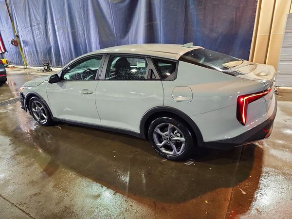 2026 KIA K4 LX, LXS