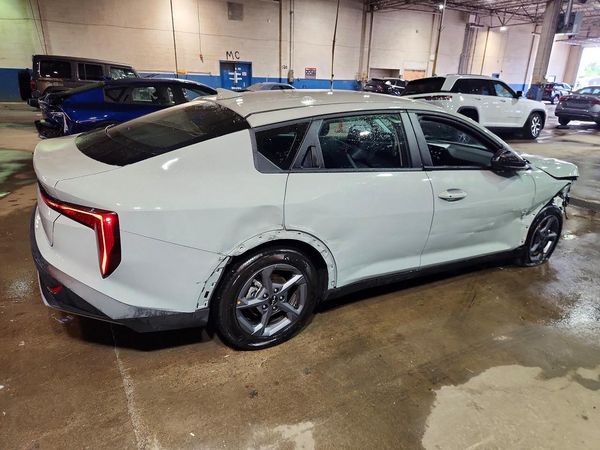 2026 KIA K4 LX, LXS
