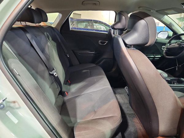 2026 KIA K4 LX, LXS