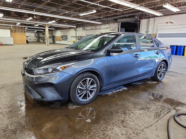 2022 KIA FORTE FE, LXS