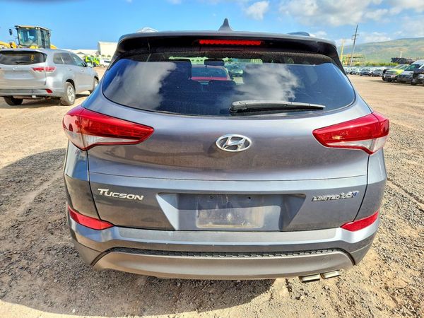 2016 HYUNDAI TUCSON