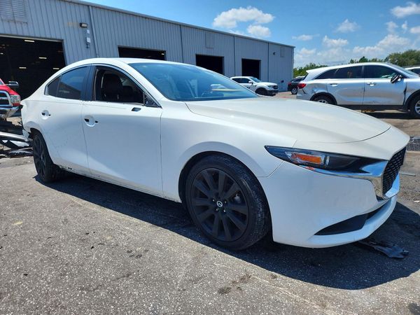 2020 MAZDA 3