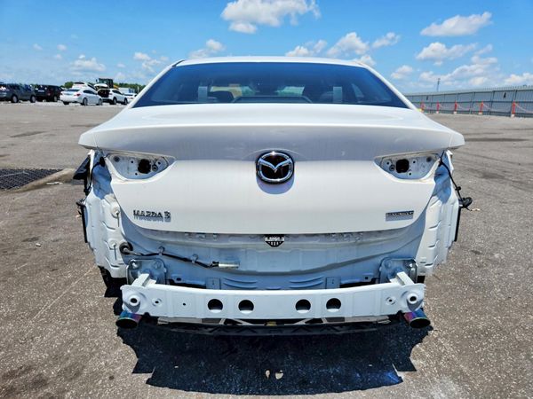 2020 MAZDA 3