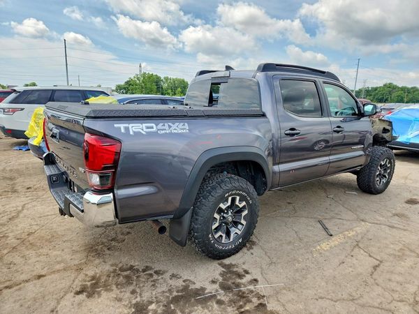 2018 TOYOTA TACOMA
