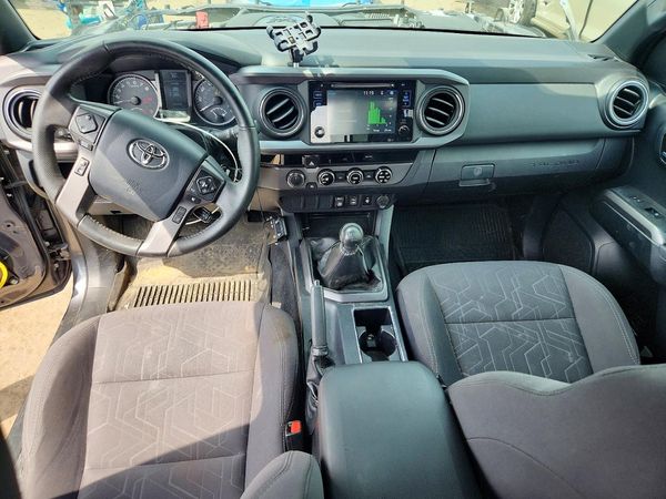 2018 TOYOTA TACOMA