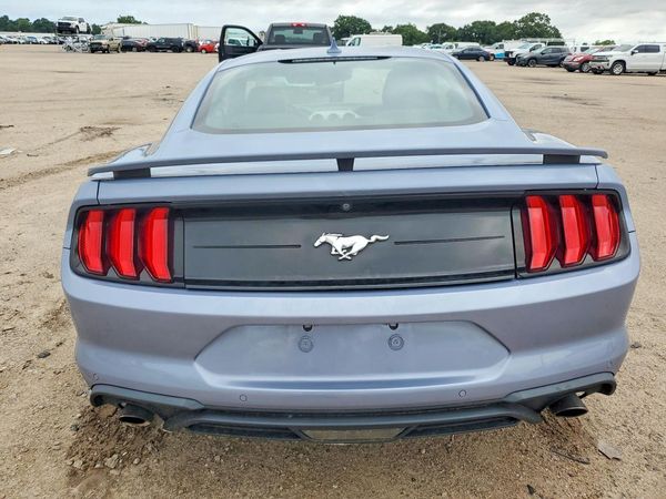 2022 FORD MUSTANG I4 Coupe