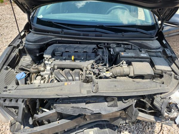 2021 HYUNDAI ACCENT SE & SEL