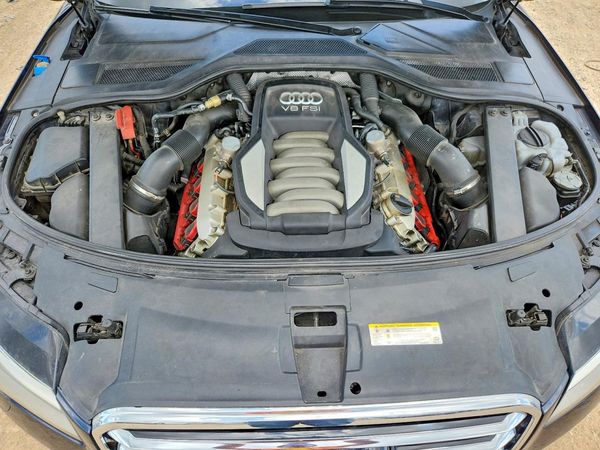 2012 AUDI A8 L