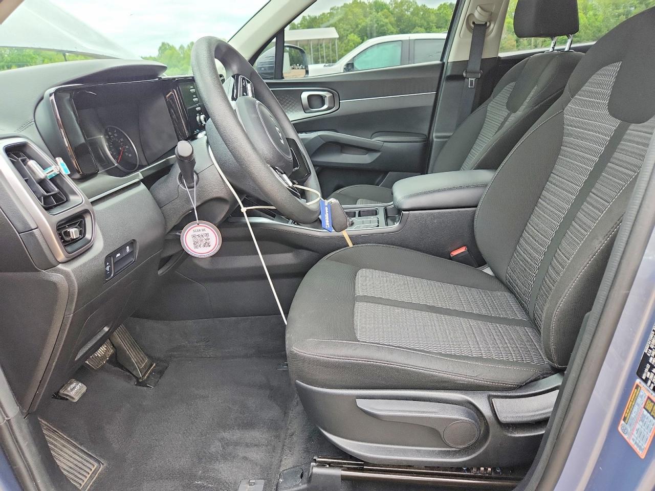 2023 KIA SORENTO LX