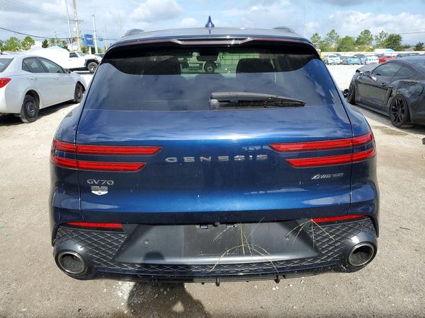 2022 GENESIS GV70