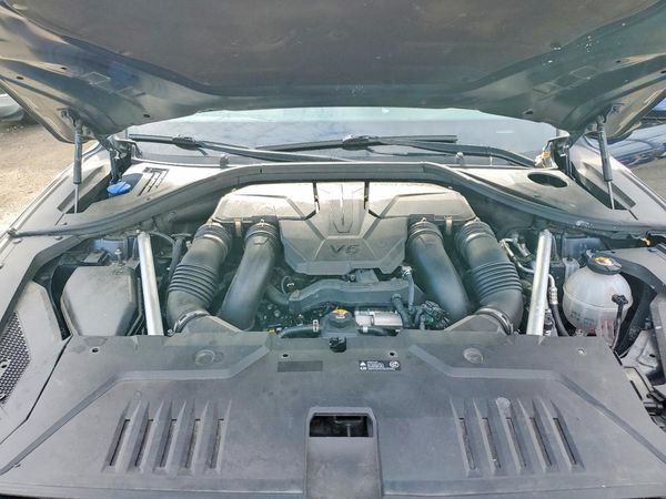 2022 GENESIS GV70