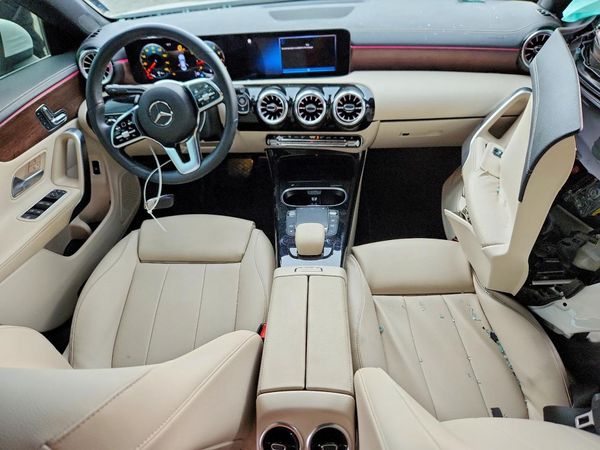 2023 MERCEDES-BENZ CLA CLA250