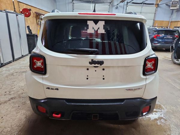 2017 JEEP RENEGADE TRAILHAWK 4X4
