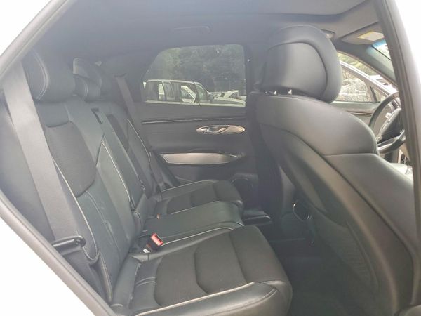 2022 GENESIS GV70