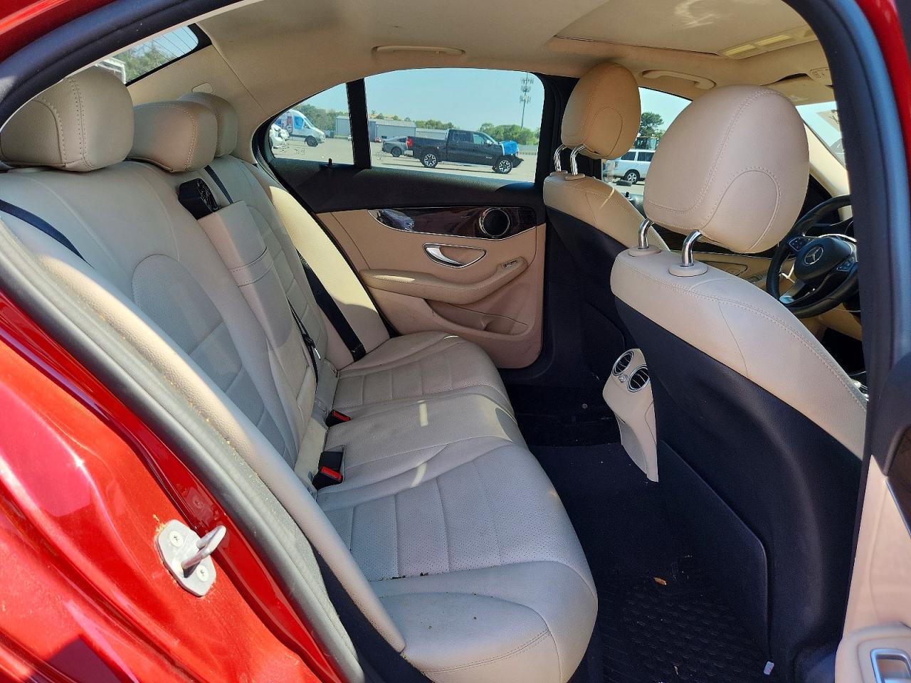 2018 MERCEDES-BENZ C C300
