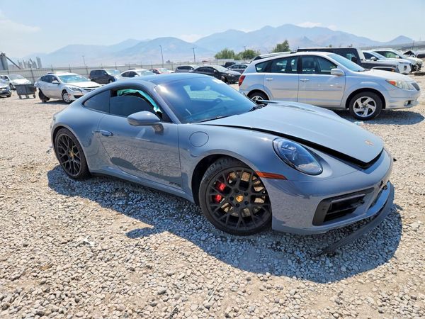 2024 PORSCHE 911