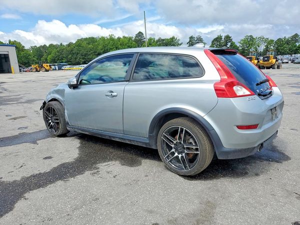 2013 VOLVO C30