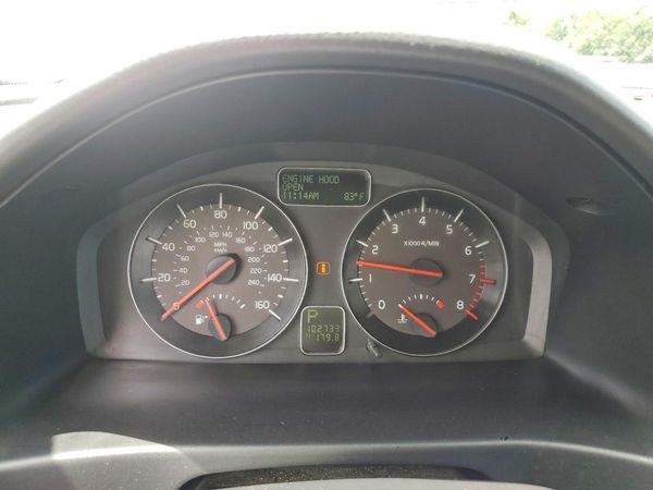 2013 VOLVO C30