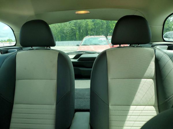 2013 VOLVO C30