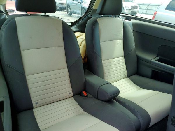 2013 VOLVO C30