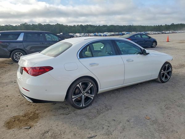 2024 MERCEDES-BENZ C C300