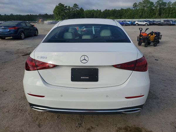 2024 MERCEDES-BENZ C C300