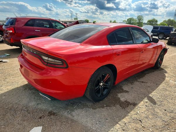 2022 DODGE CHARGER SXT