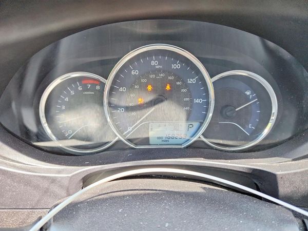 2016 TOYOTA COROLLA