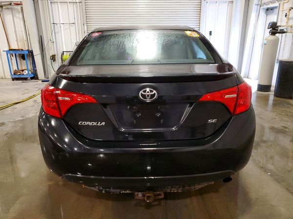 2017 TOYOTA COROLLA