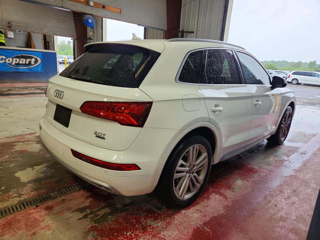 2018 AUDI Q5