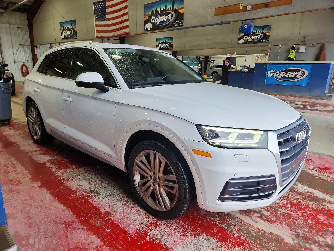 2018 AUDI Q5 quattro Premium Plus