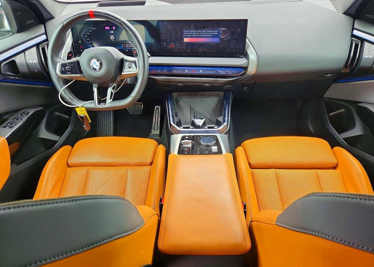 2025 BMW X3 M50