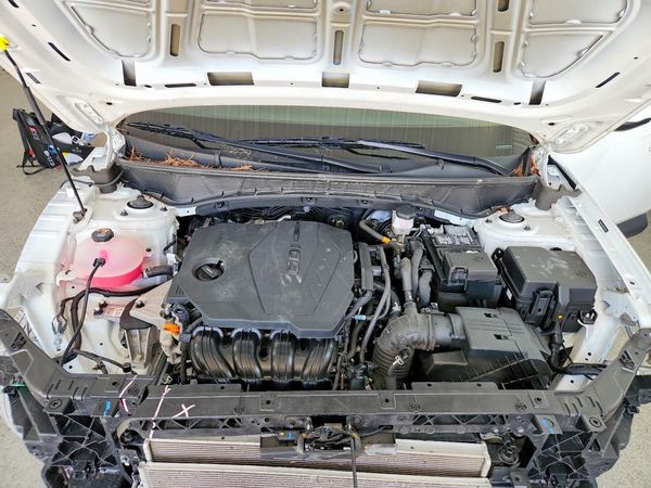 2024 HYUNDAI TUCSON SE
