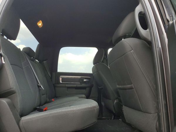 2021 RAM 1500 CLASSIC SLT