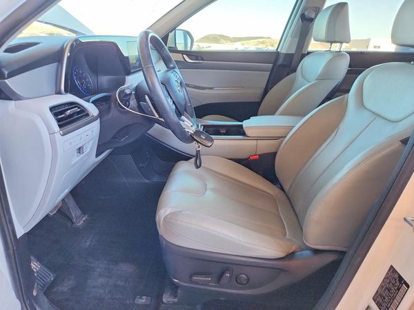 2020 HYUNDAI PALISADE SEL w/ Premium Pkg