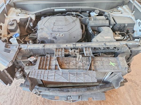 2020 HYUNDAI PALISADE SEL w/ Premium Pkg