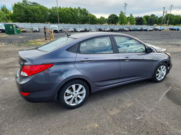 2014 HYUNDAI ACCENT