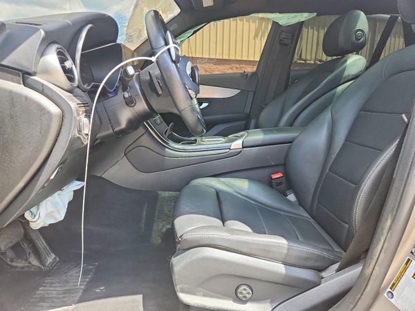 2021 MERCEDES-BENZ GLC