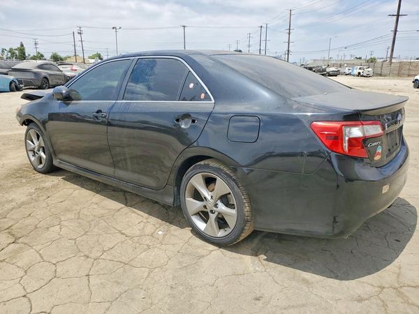 2012 TOYOTA CAMRY