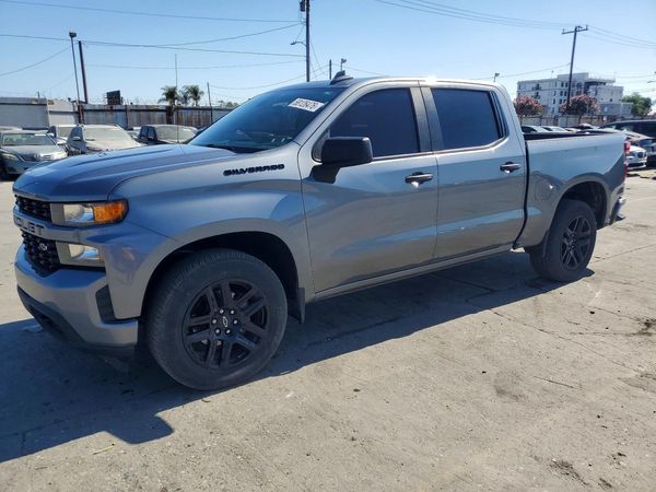 2022 CHEVROLET SILVERADO Custom