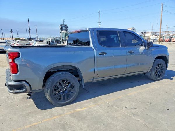 2022 CHEVROLET SILVERADO Custom