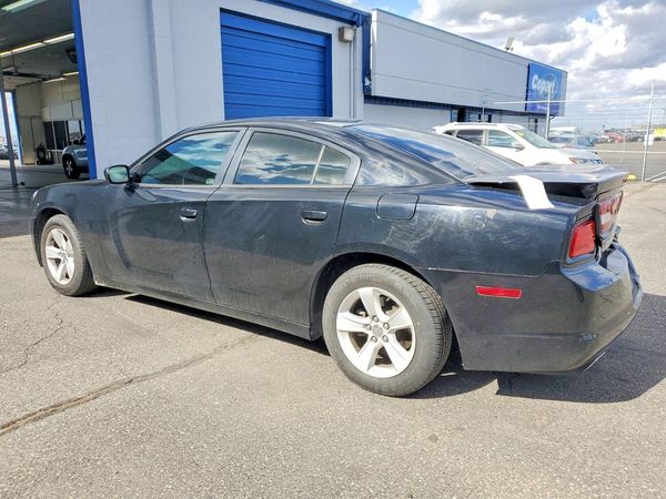 2013 DODGE CHARGER SE